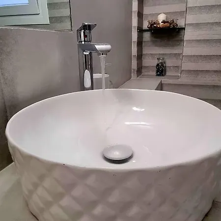 아파트 Petite Palace Aristotelous 2 *